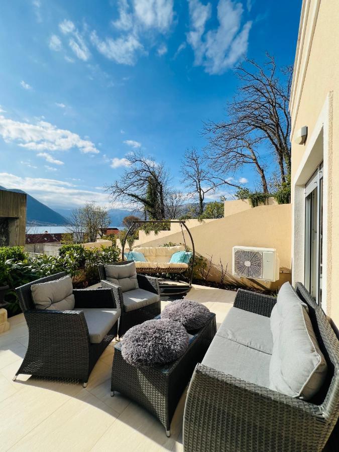 Apartment With Terrace And Private Parking Kotor Exteriér fotografie