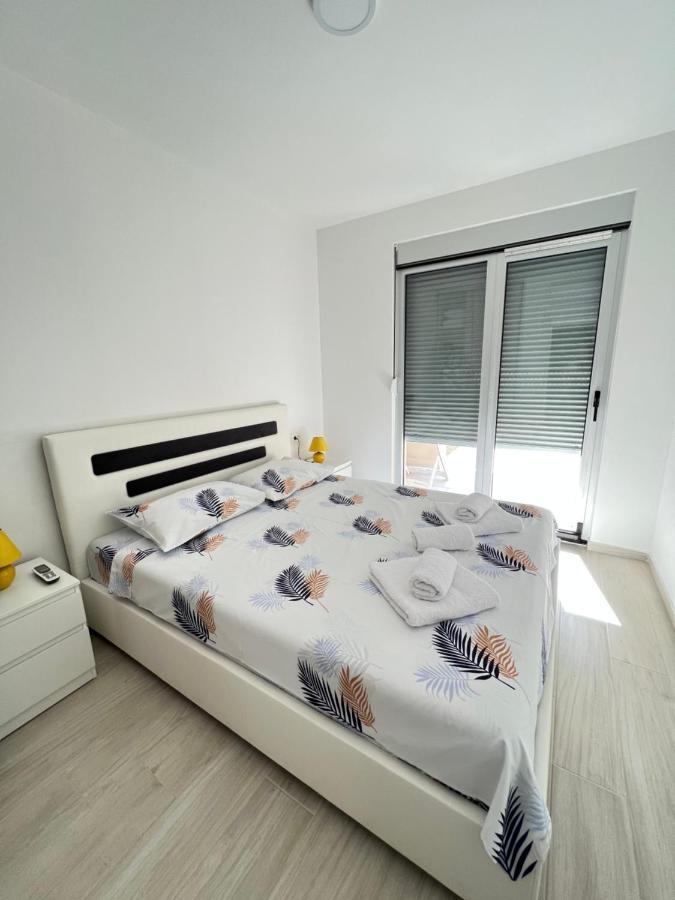 Apartment With Terrace And Private Parking Kotor Exteriér fotografie