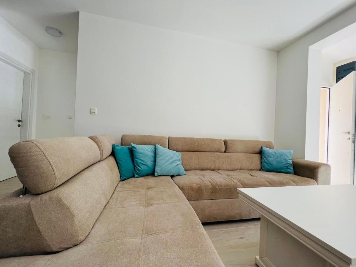 Apartment With Terrace And Private Parking Kotor Exteriér fotografie